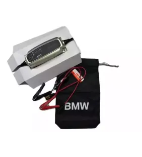 BMW Motorrad cargador de baterías Plus (230V/50HZ ECE) - para todo tipo de baterías